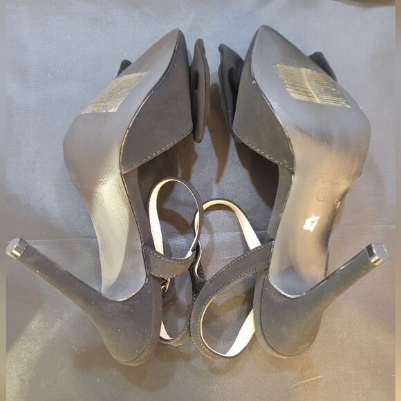 BRAND NEW FOREVER  FLOWER BOWNOT POINTED TOE HIGH HEEL STILETTO SANDAL - Picture 12 of 13